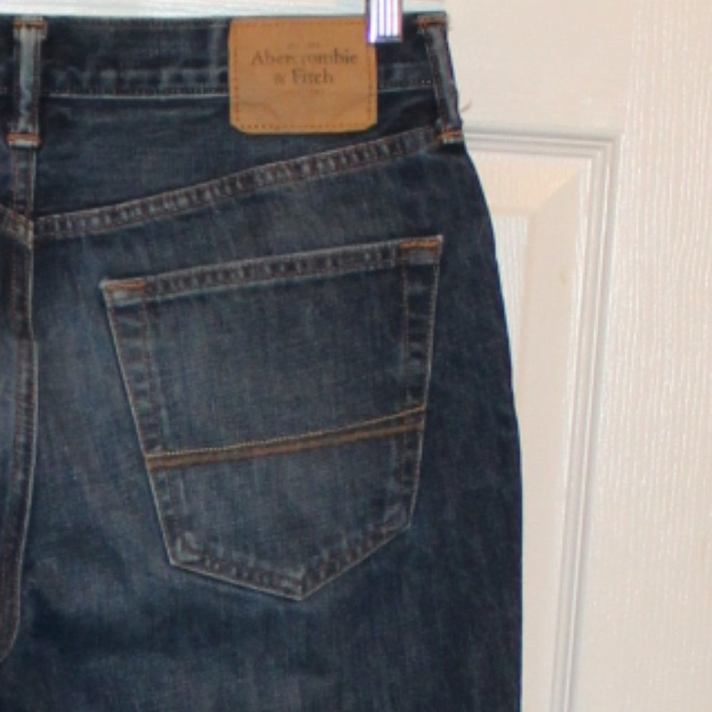 Abercrombie & Fitch boot jeans 32 X 34